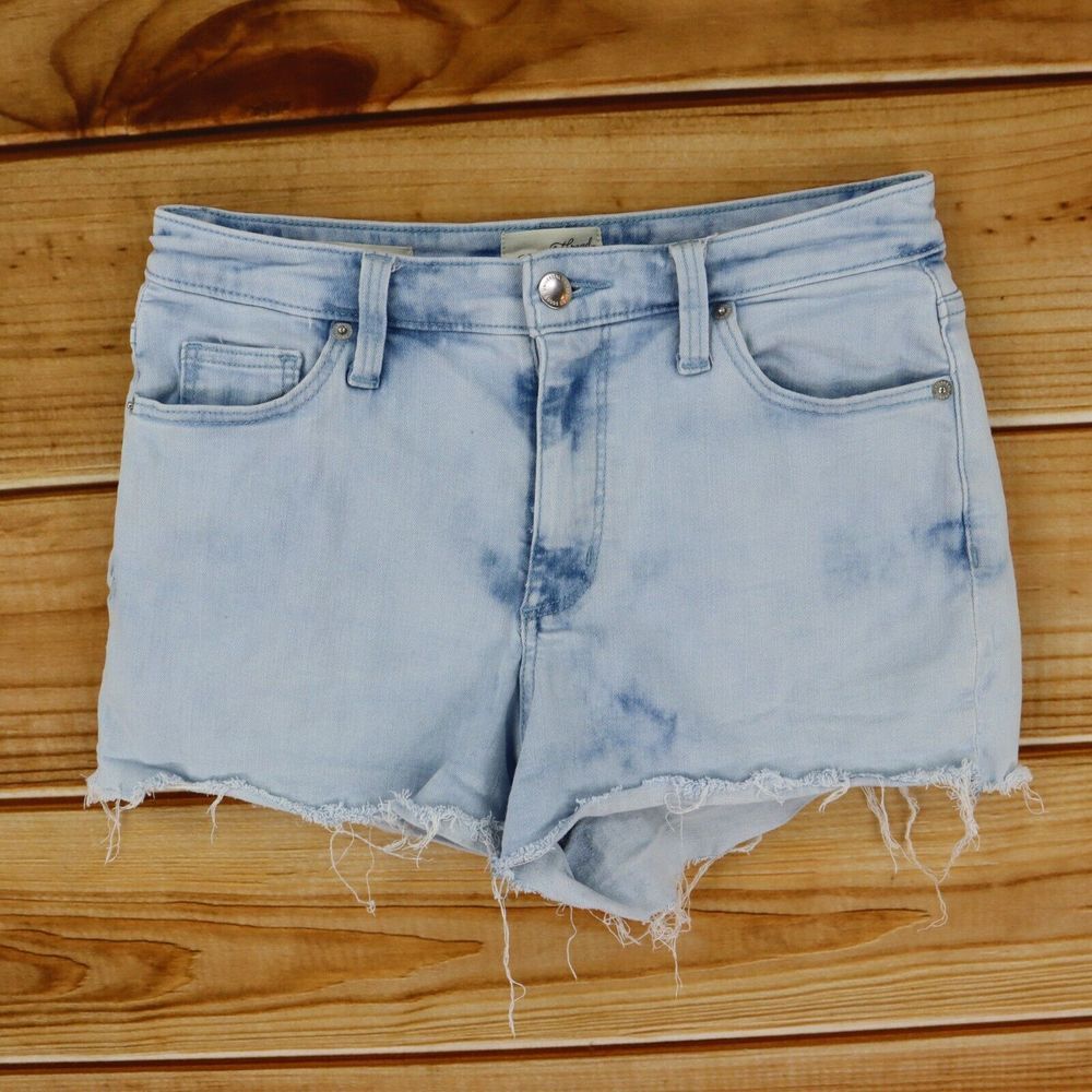 Universal Thread Jean Shorts Cut-Off Womens Size 6 / 28R Blue‎ Bleached Denim